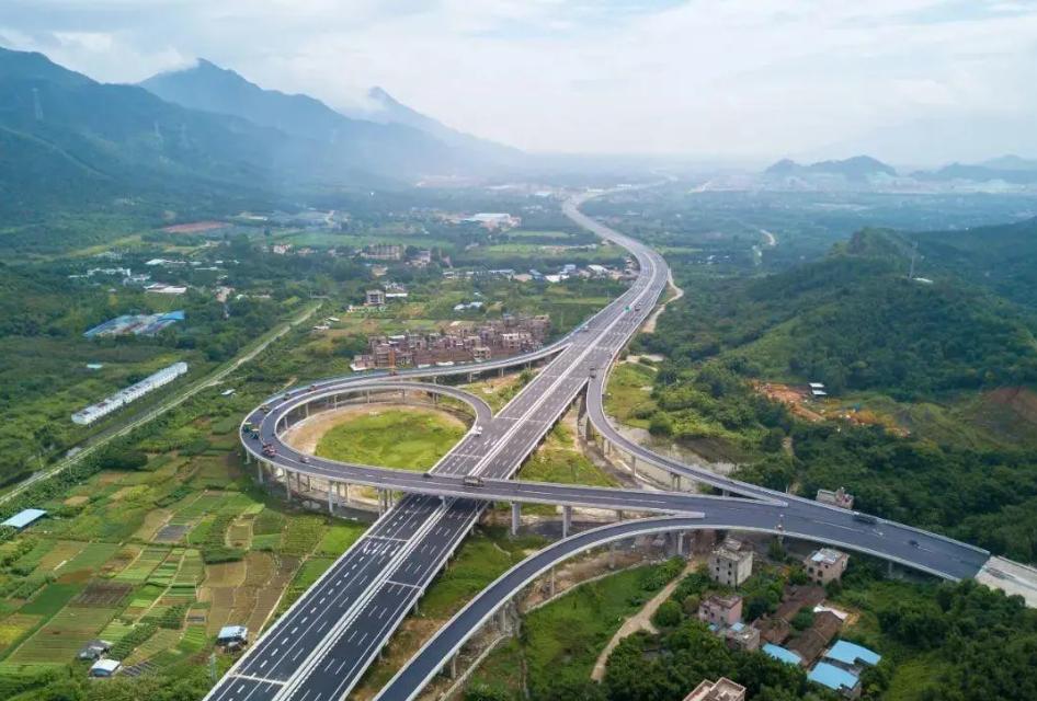 清遠(yuǎn)磁懸浮最新動態(tài)，馭夢科技之旅，探索未來之旅